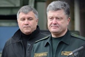 Аваков звинуватив Порошенка в підкупі виборців