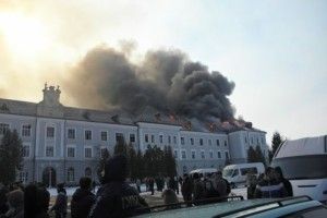 Невтішні новини з Хирова: згорів колегіум єзуїтів, про який писав Ярослав Гашек