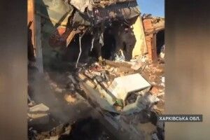 «Очі відкриваю, а все, як у труні»: працівники обстріляного ринку на Харківщині розповіли про пережите