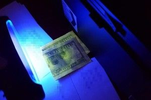 У Луцьку СБУ викрила на хабарах завідувача військової кафедри одного з вишів (фото, відео)