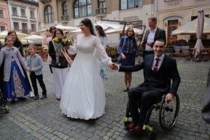 Буковинка вийшла заміж за героя-десантника та учасника «Ігор нескорених» 