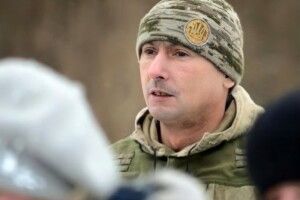 Сильно обморозив руки: волинський «кіборг» просить допомоги (Фото)
