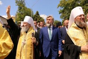 За інформацією ЗМІ, очільник УПЦ (МП) митрополит Онуфрій госпіталізований з COVID-19 – таємно і під чужим іменем