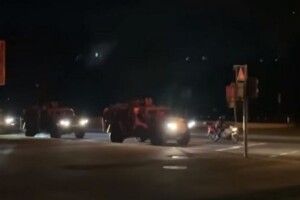 Вибори в Білорусі: до Мінська стягнули військову техніку, у кількох містах спостерігають перебої з інтернетом