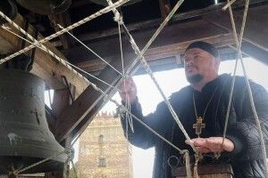 18 із 36 років – у монахах: до Церкви волинянина покликали дзвони