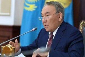 Казахстан міняє «общєпонятний» на казахську