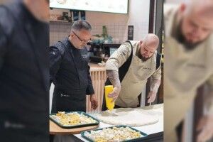 «Рекордна піца» із 105 сирами!