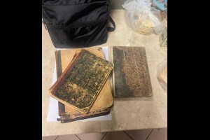 Через Волинь чоловік намагався вивезти за кордон 15 стародруків