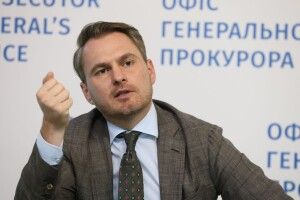 Операція «Карфаген»: Кравченко подав заяву про відставку з посади Генпрокурора 