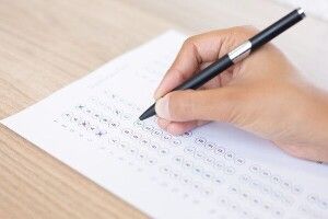 НМТ: в місцях тестування можуть встановити металошукачі