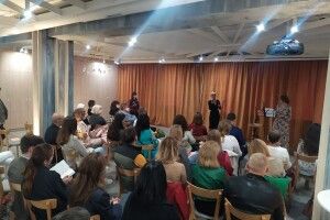 У Луцьку розпочалася презентація нової збірки відомої поетеси