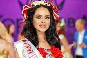 На українському конкурсі обирали королев