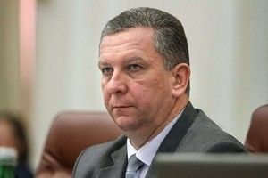 Десятки тисяч власників розкішних палаців... оформили собі житлові субсидії