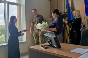 На Волині посмертні ордени «За мужність» вручили родинам полеглих Героїв