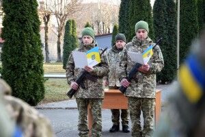 У Луцьку новобранці присягнули на вірність українському народу