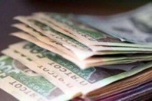В Україні підвищать мінімальну зарплату: як від цього зміняться податки і пенсії громадян