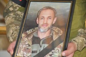 У Луцьку попрощалися з Героєм, який загинув на війні (Фото)