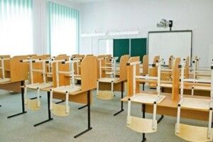 У Мелітополі окупанти змушують вчителів розпочати навчальний процес російською мовою, - мер Федоров 