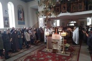 На Рівненщині провели в останню дорогу молодого лейтенанта