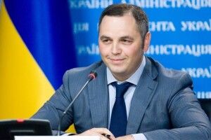 Портнов – головний режисер справ проти Порошенка – розслідування УП