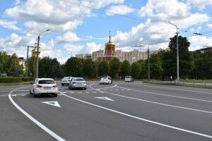 У Луцьку оновили дорожню розмітку біля шкіл та на ключових перехрестях (Фото)