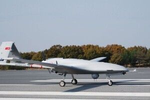 Поляки з рекордною швидкістю збирають для українців на «Байрактар»: скільки вже наскладали