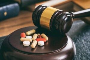 Через помилку лікаря на Волині жінці видалили частину кишки