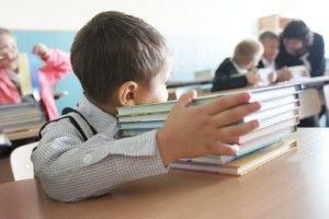 Дефіцитний товар для першокласників завезли?