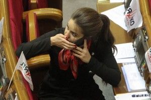У Харкові наймолодша нардепка-радикалка задекларувала чоловіка та його колекцію елітних годинників