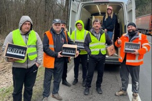 Як підтримують українських водіїв на заблокованих польських пунктах пропуску