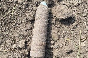 На Рівненщині на кладовищі виявили артснаряд