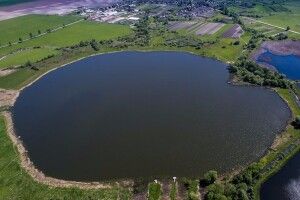 На Волині товариство незаконно використовує озеро площею 40 гектарів