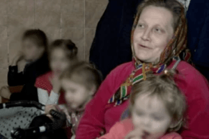 «Ми виконуємо заповідь Божу»: на Рівненщині жінка народила 19-ту дитину