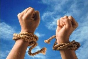 Процес обміну заручниками завершено: 74 звільнених українці повертаються додому