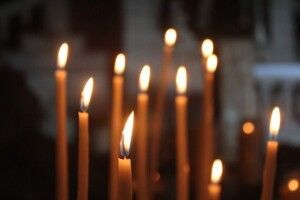 На Горохівщині невідомий викрав гроші з двох храмів
