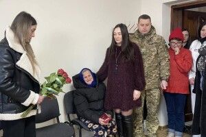 Матері загиблого Захисника з Волині вручили посмертну нагороду сина