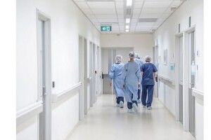 У волинських медзакладах пацієнтів без направлення прийматимуть платно: скільки коштуватиме консультація