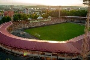 Польське Замостя вирішило розірвати спільний проєкт з Тернополем через перейменування стадіону на честь Шухевича