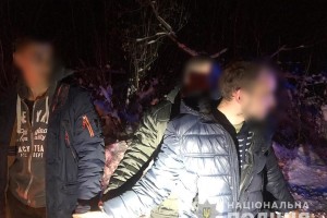 Розбійникам, які пограбували заправку на Рівненщині, далеко втекти не вдалося