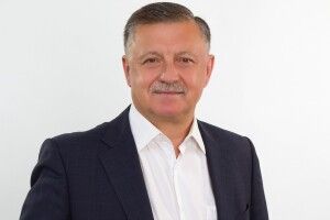 Богдан Шиба розповів, на що витрачає 600 тисяч річної зарплати (Відео)