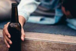 П'яний лаявся до поліції: на Волині судили матір через сина-порушника