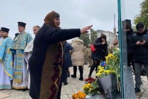 У Рівному на території собору відкрили меморіал пам’яті Героїв Небесної Сотні та АТО (Фото)