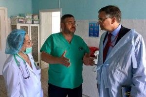 Посол Канади в Україні відвідав Катерину Гандзюк у лікарні