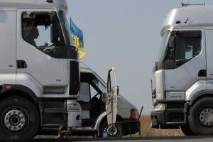На Волині через спеку обмежили рух на дорогах: є 34 майданчики де вантажівки можуть відстоятися