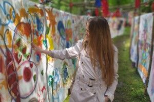 У Луцьку діти разом з батьками ловили Мелодію вітру