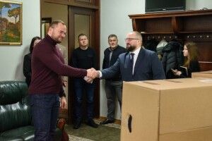 Луцьк отримав гуманітарну допомогу від першої леді Польщі Агати Корнгаузер-Дуди