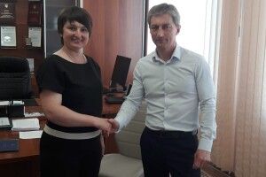 Алеї ірисів - бути: екс-секретар міськради на Волині зайнялася озелененням
