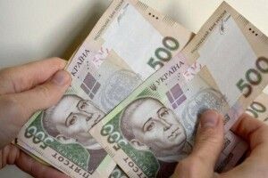 Українці розповіли соціологам, як за рік змінився їхній фінансовий стан