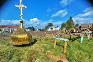 На Рівненщині бензопилами знищили церкву XVIII століття