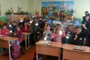До Прилісненської дітвори приїхали патрульні